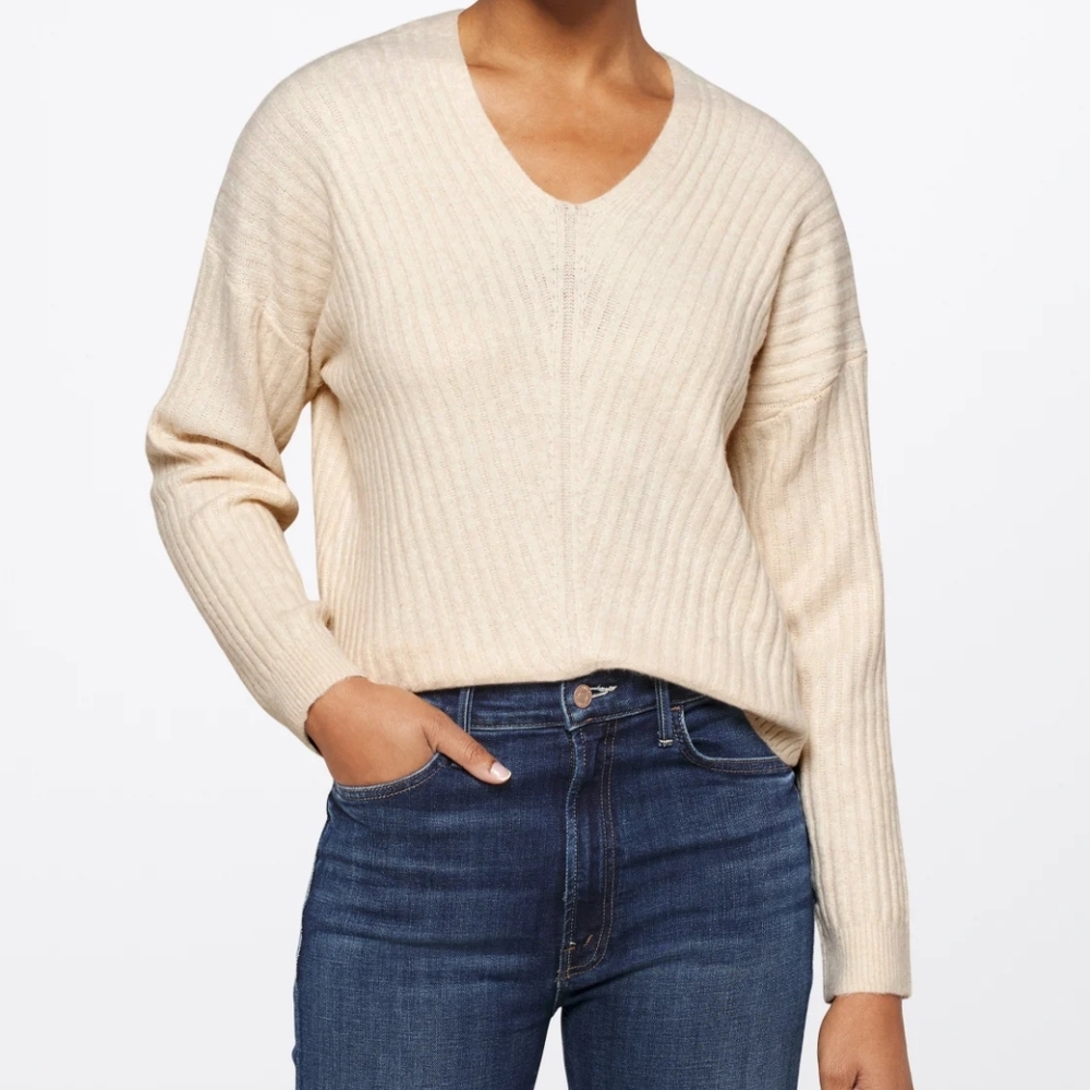 Cozy Cream V-Neck Sweater with Relaxed Fit
